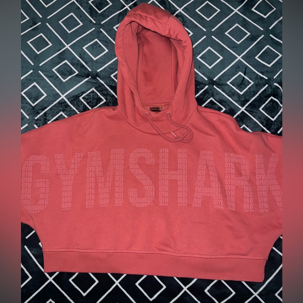 Cropped Gymshark Hoodie